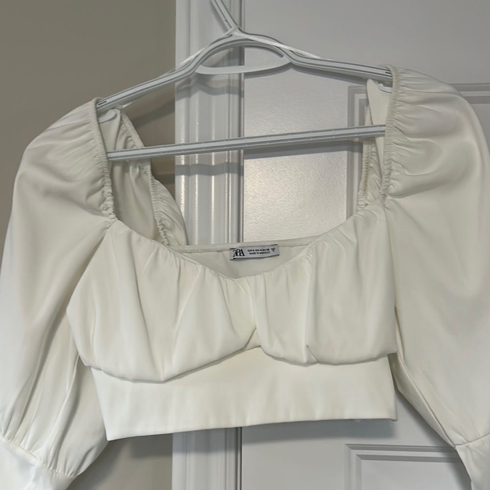 Zara Women's White Puff Sleeve Top - Size Small